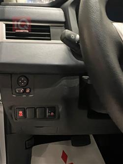 ميتسوبيشي إكسباندر كروس